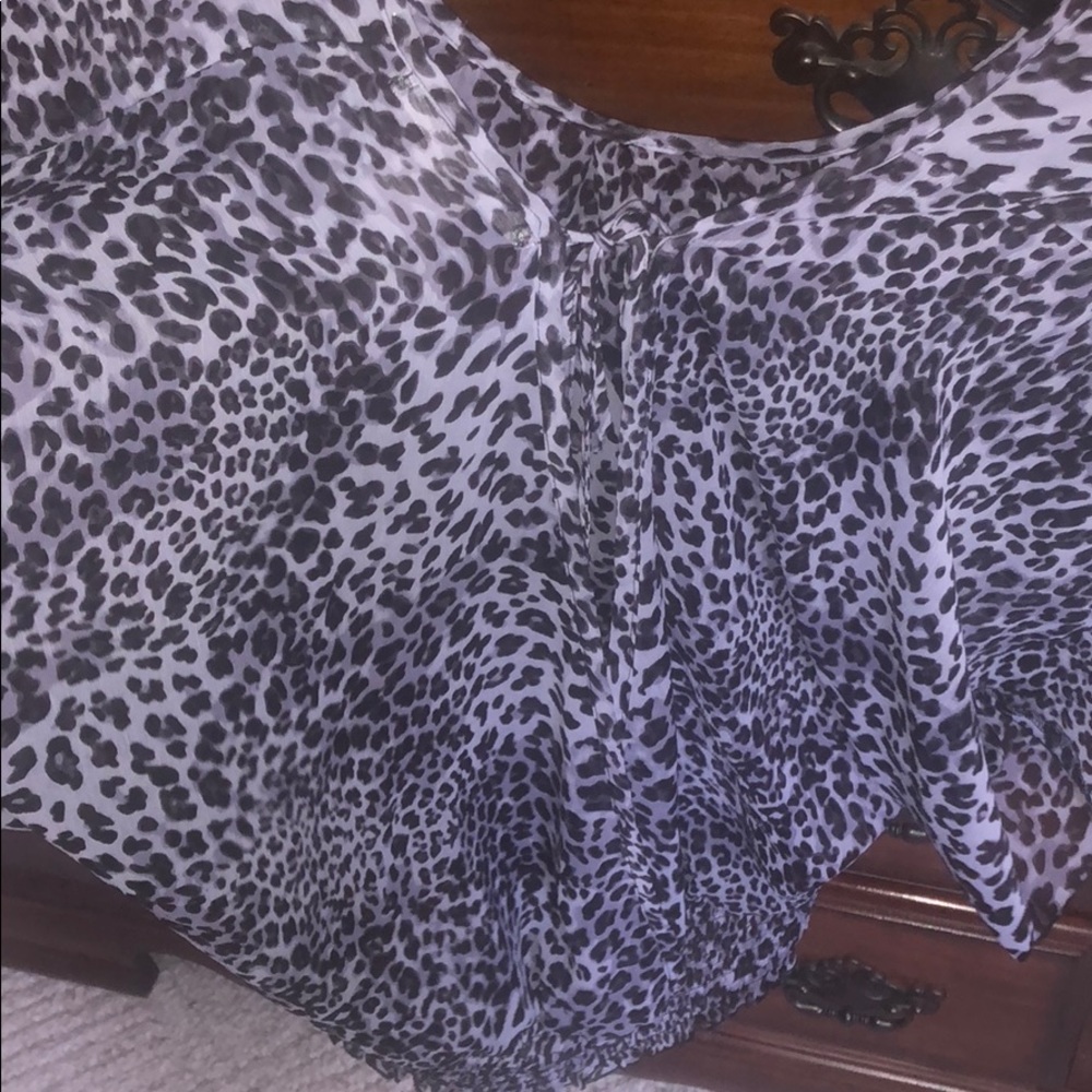Shirt - Picture 2 of 2